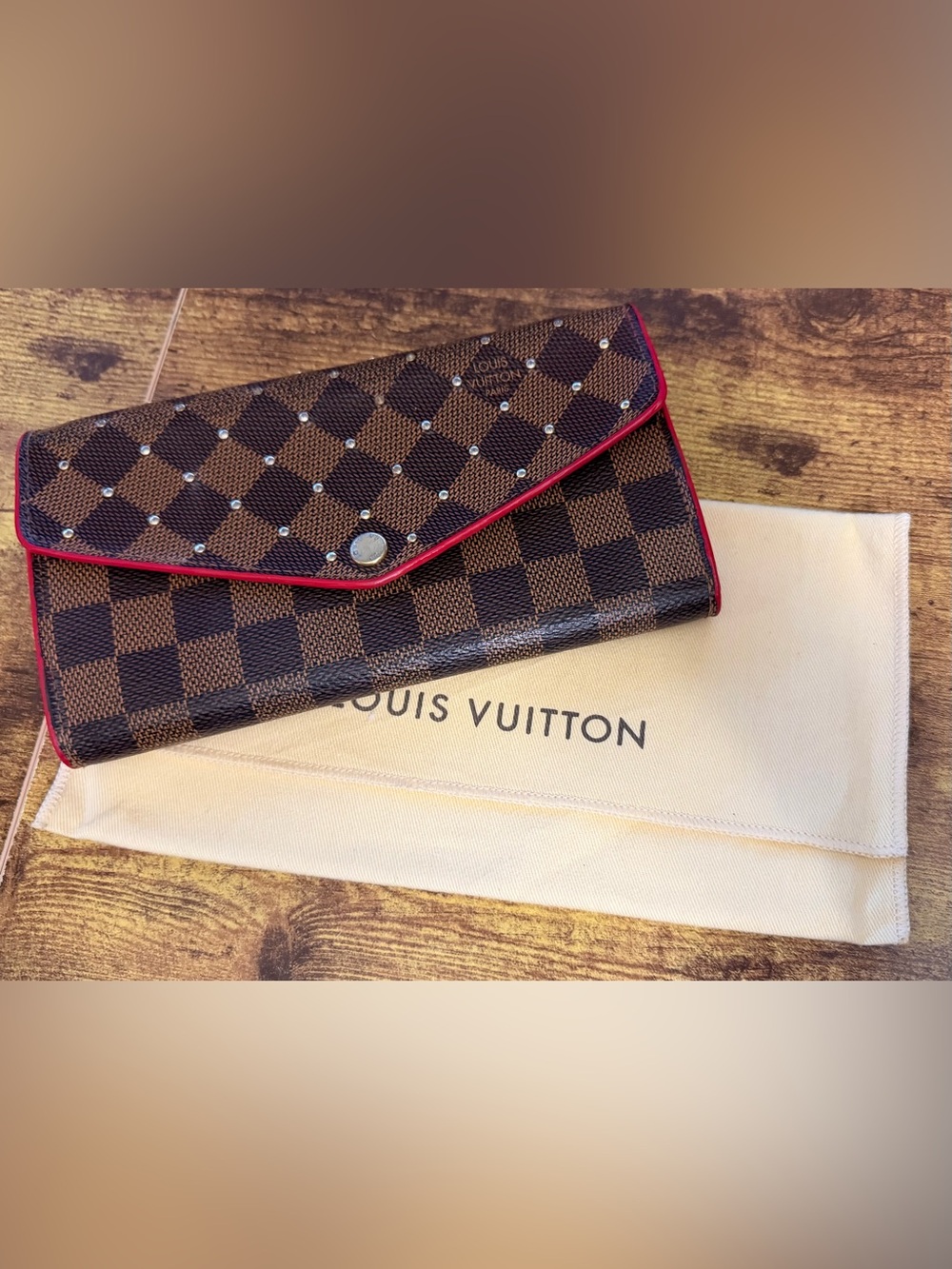 Louis Vuitton Sarah Wallet Studded Damier